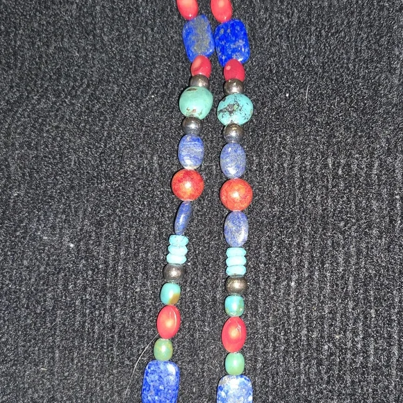 Multicolor Beaded Necklace Set - Picture 4 of 9